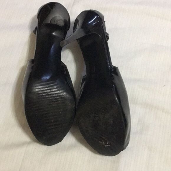 Carlos patent leather peep toe heels 5M - Picture 4 of 7